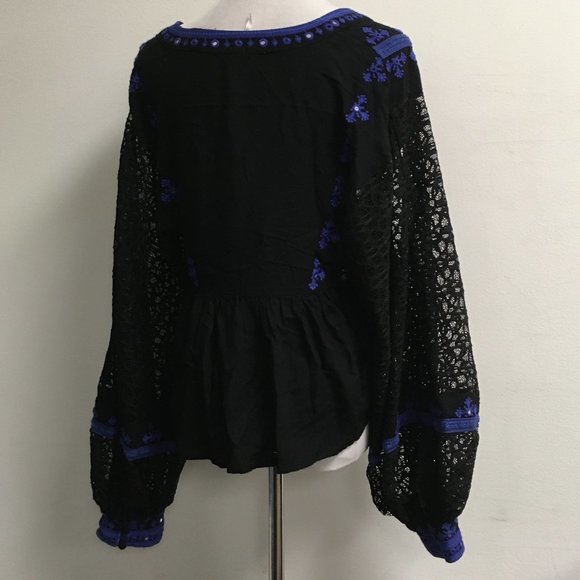 Free People lace black blue embroidered boogie top boho long sleeve M - Picture 7 of 8